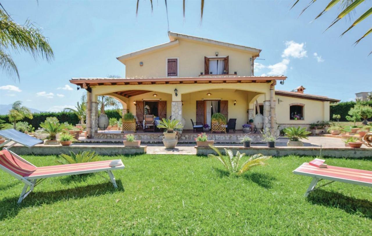 בלסטראטה Villa Miry מראה חיצוני תמונה